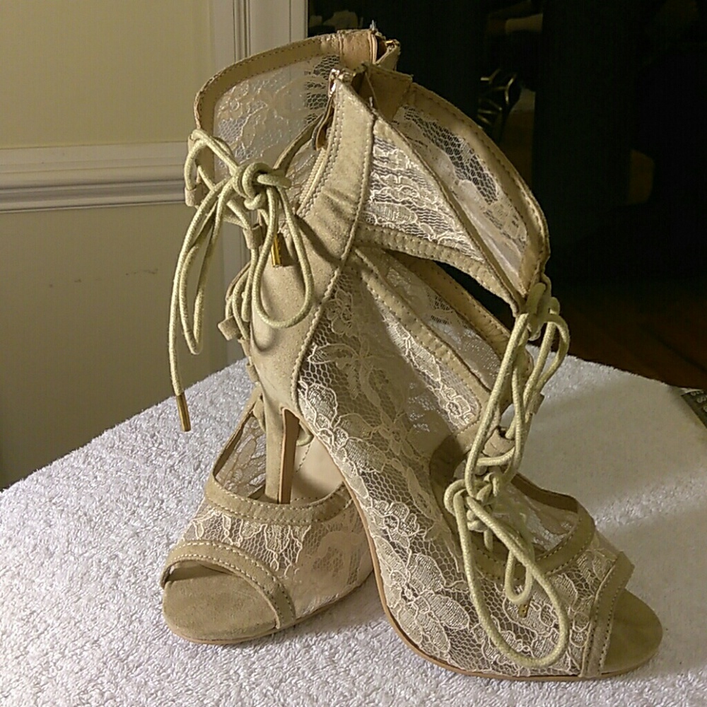 Jacobi ladies lace heels sandals
